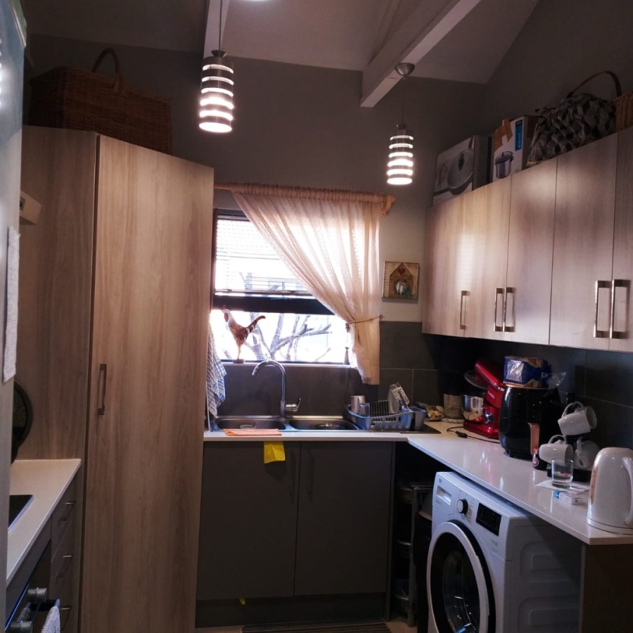 2 Bedroom Property for Sale in Ifafi North West